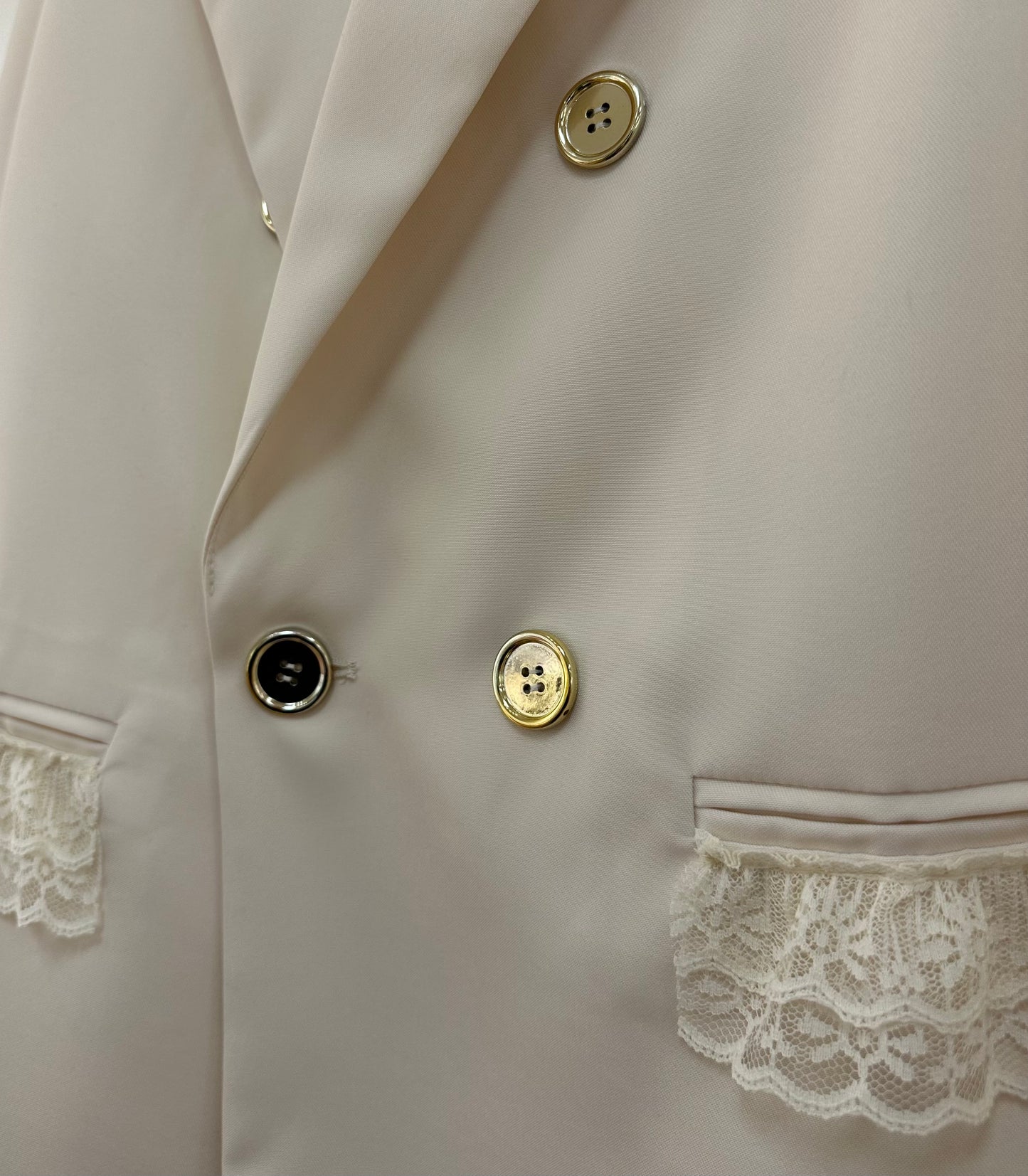 Fashion Line~ Button Blazer