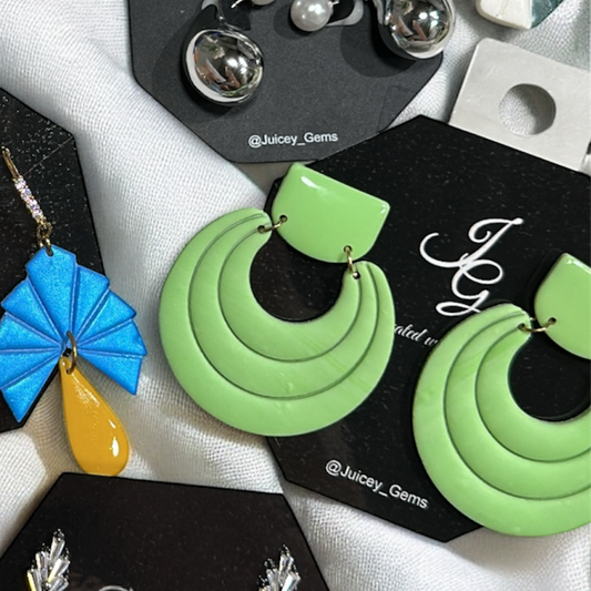 Earrings~ I See Green Dangles