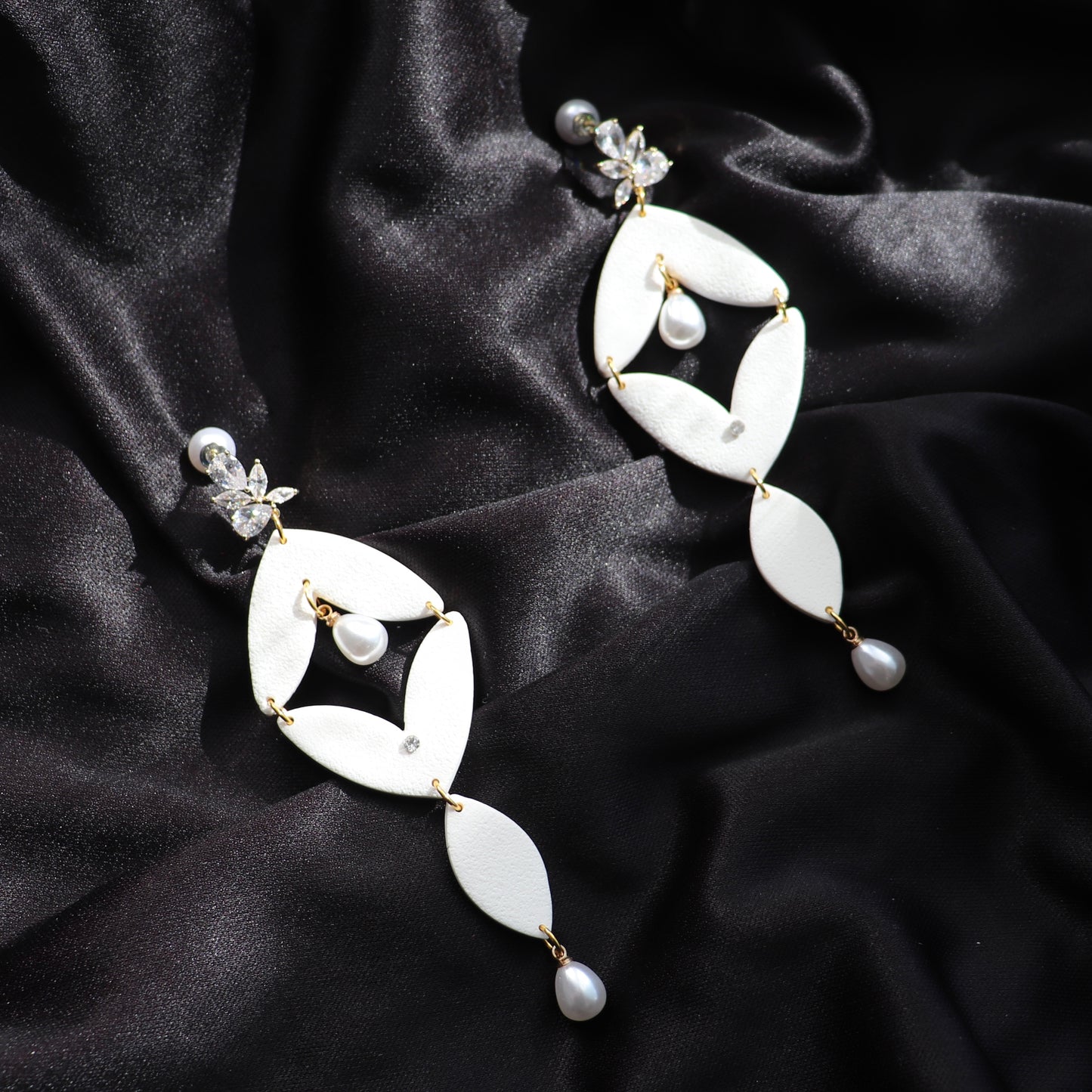 "ELI" Tulip Drop Earrings